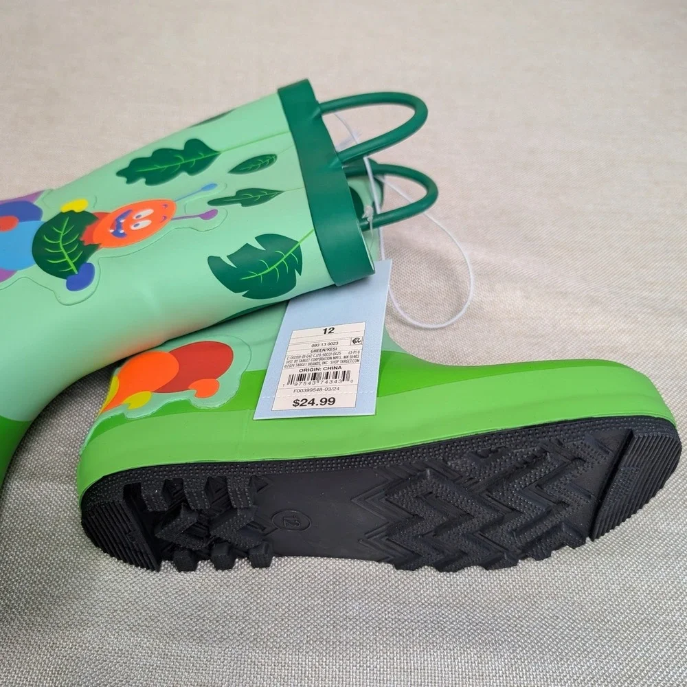 Cat & Jack Rain Boots Kids 12 Green NWT Caterpillar Leaf Waterproof Pull On